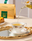 Brewing Shine Muscat fruit flavored tea for a refreshing green tea experience.