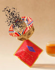 Precision-cut High-Grown Ceylon black tea leaves inside the Drip-Disc for rich extraction.