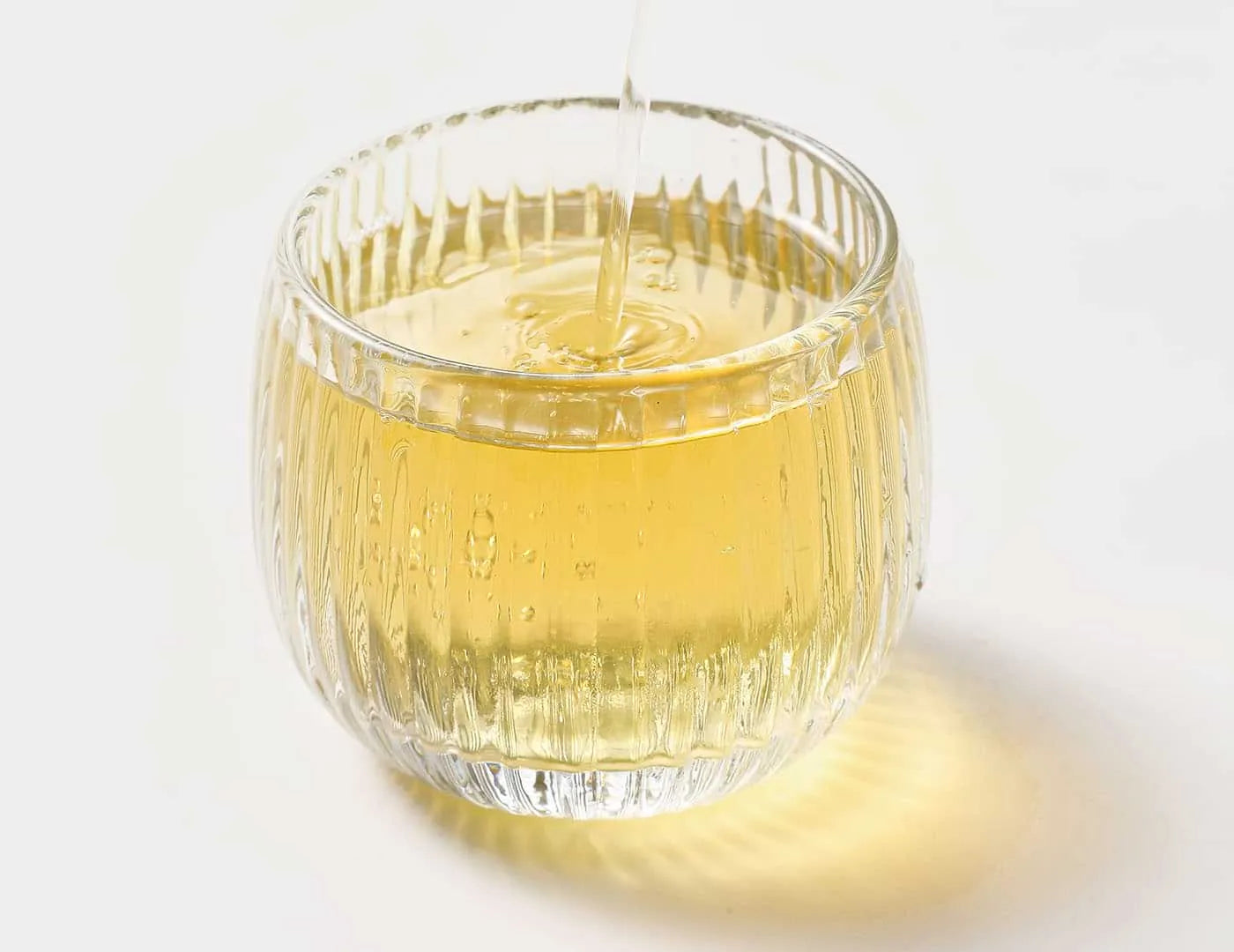 Natural fruit infused tea made with real apple, Muscat grapes, and Fujian green tea.