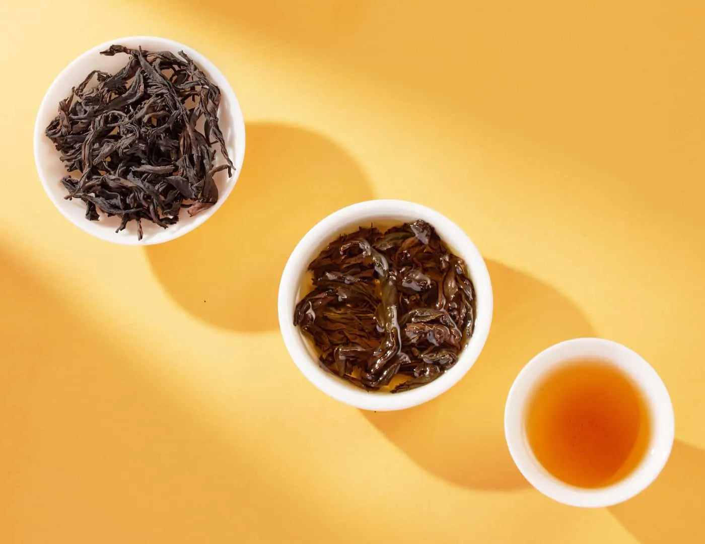 Enjoy a cup of high quality Da Hong Pao Oolong Tea