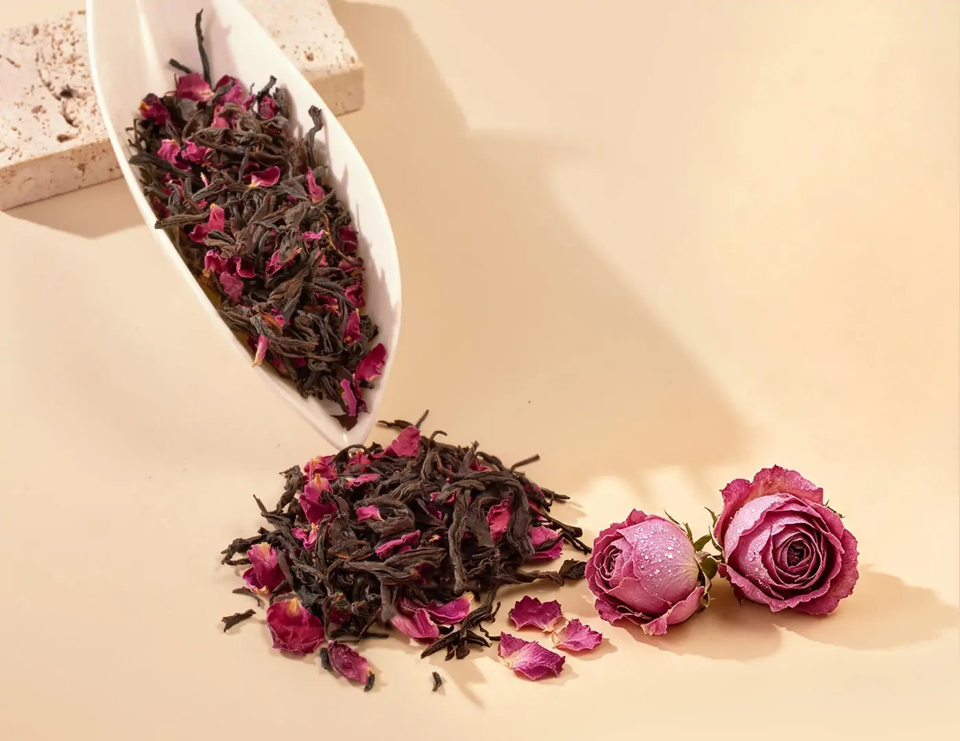 Twilight rose black tea with ingredients